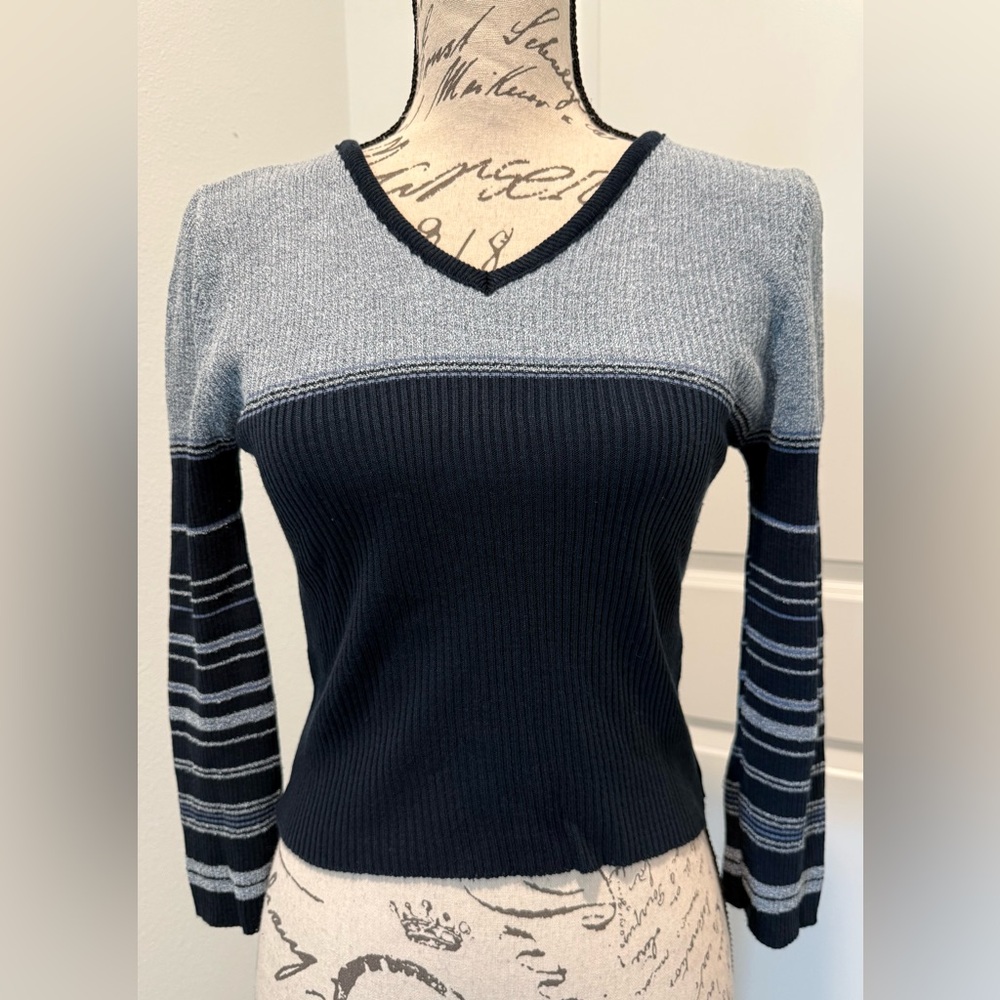 Vintage Glory US Stylish Women's Navy Striped Long Sleeve V-Neck Sweater